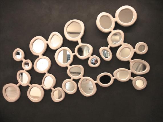  white mirror  Sonda 
 | design